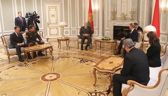 Состоялась встреча Президента Беларуси с Министром национальной обороны Турции Хулуси Акаром
